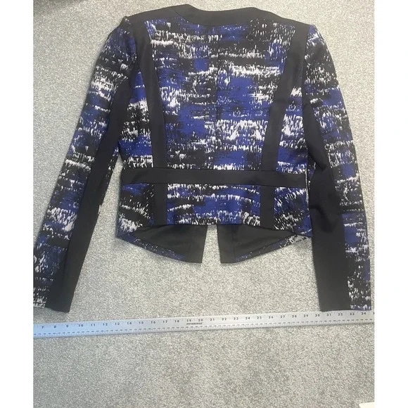 Women's BCBG Black, Blue‎ And Gray Printed Keeley Long Sleeve Blazer Medium - Picture 5 of 8